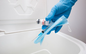 Como evitar perdas físicas de vacinas: guia para profissionais de saúde