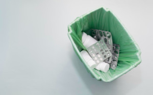 Como reduzir o desperdício de medicamentos no Brasil