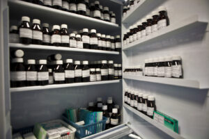 Importância do monitoramento de temperatura de medicamentos para a segurança do paciente