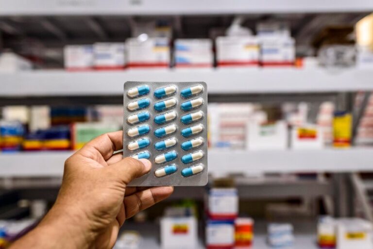 Erros comuns na estocagem de medicamentos e como evitá- los
