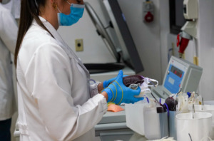 10 anos de parceria com o HEMOSC: Novo contrato e nova tecnologia.