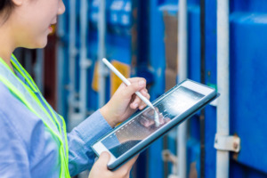 Transporte de vacinas: como garantir segurança e eficácia no trajeto