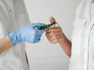 Refrigeração de medicamentos: como evitar perdas e melhorar a logística