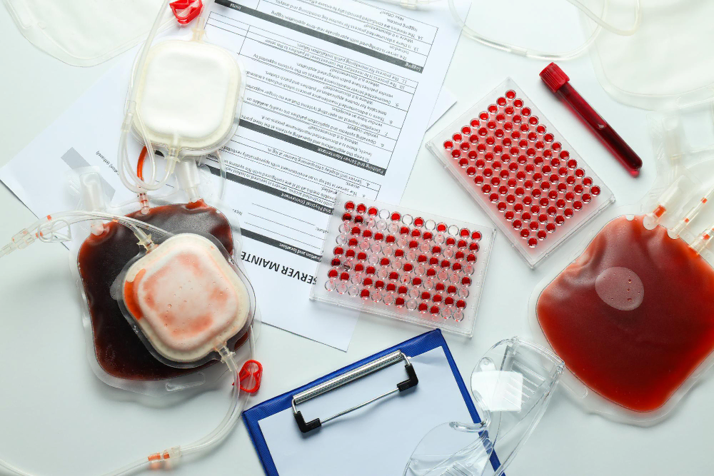 Imagem ilustrativa de IA aplicando previsões na gestão de estoques de sangue e recrutamento de doadores em hemocentros.