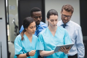 6 dicas essenciais para escolher empresas de tecnologia para a saúde