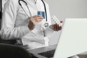 Importância do monitoramento de temperatura de medicamentos para a segurança do paciente